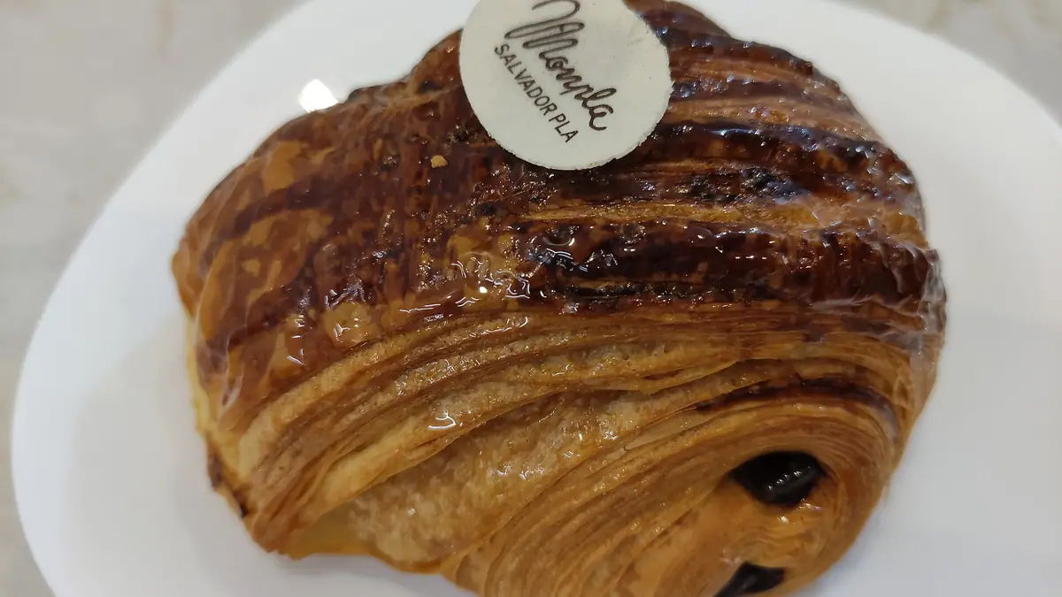 Petit Four Patisserie – patisserie in Leckwith, Cardiff